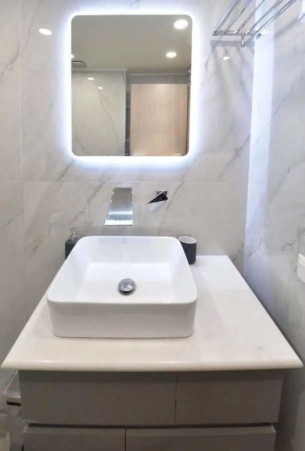 Papafeio Luxury Living Apartment 100M2 テッサロニキ