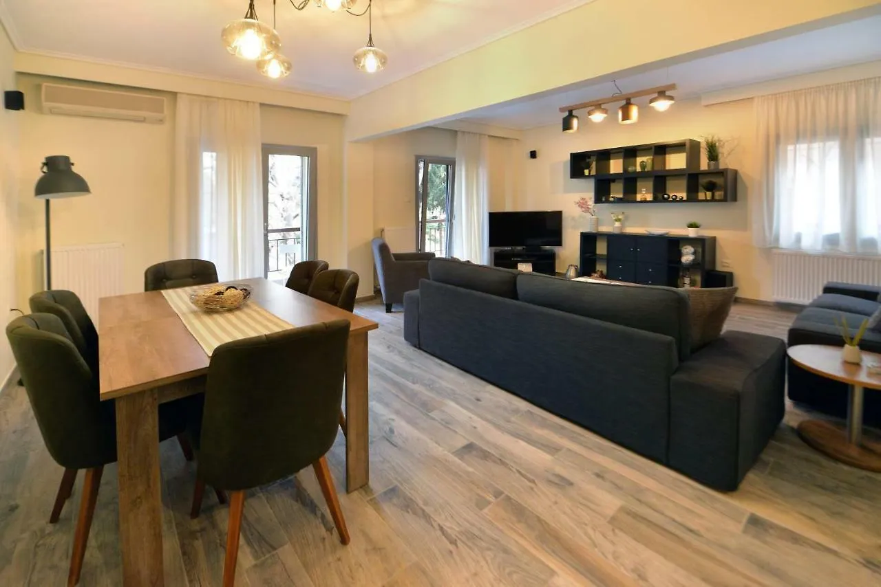 Papafeio Luxury Living Apartment 100M2 テッサロニキ